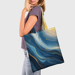Сумка-шопер Золотая волнистая текстура на синей ткани, цвет: 3D-принт — фото 2