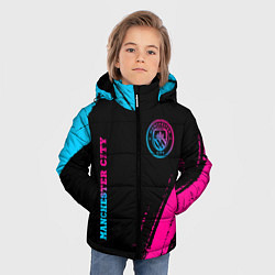 Куртка зимняя для мальчика Manchester City - neon gradient: надпись, символ, цвет: 3D-черный — фото 2