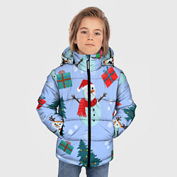 Куртка зимняя для мальчика Снеговики с новогодними подарками паттерн, цвет: 3D-черный — фото 2
