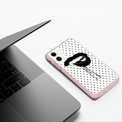 Чехол iPhone 11 матовый Black Lips, цвет: 3D-светло-розовый — фото 2