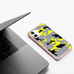 Чехол iPhone 11 матовый Yellow & Grey Camouflage, цвет: 3D-светло-розовый — фото 2