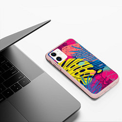 Чехол iPhone 11 матовый Тропическая мода, цвет: 3D-светло-розовый — фото 2