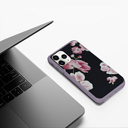 Чехол iPhone 11 Pro матовый Цветы на черном фоне, цвет: 3D-серый — фото 2