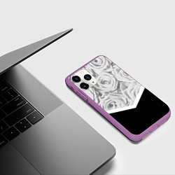Чехол iPhone 11 Pro матовый Розы, цвет: 3D-фиолетовый — фото 2