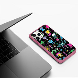 Чехол iPhone 11 Pro матовый Космо вечеринка, цвет: 3D-малиновый — фото 2