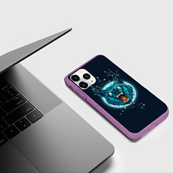 Чехол iPhone 11 Pro матовый Космический медведь, цвет: 3D-фиолетовый — фото 2