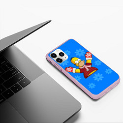Чехол iPhone 11 Pro матовый Новогодний Гомер, цвет: 3D-розовый — фото 2