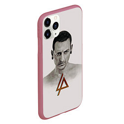 Чехол iPhone 11 Pro матовый Chester Bennington, цвет: 3D-малиновый — фото 2