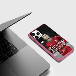 Чехол iPhone 11 Pro матовый Криштиану Роналду, цвет: 3D-малиновый — фото 2