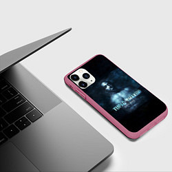 Чехол iPhone 11 Pro матовый Tupac Shakur 1971-1996, цвет: 3D-малиновый — фото 2