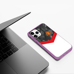 Чехол iPhone 11 Pro матовый Man United FC: Grey Polygons, цвет: 3D-фиолетовый — фото 2