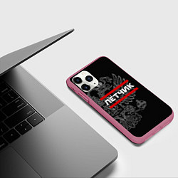 Чехол iPhone 11 Pro матовый Лётчик: герб РФ, цвет: 3D-малиновый — фото 2