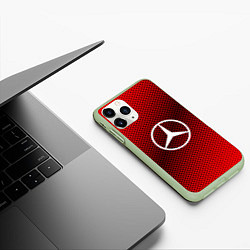 Чехол iPhone 11 Pro матовый Mercedes: Red Carbon, цвет: 3D-салатовый — фото 2