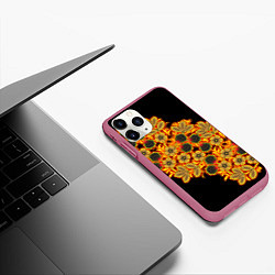 Чехол iPhone 11 Pro матовый Славянская роспись, цвет: 3D-малиновый — фото 2