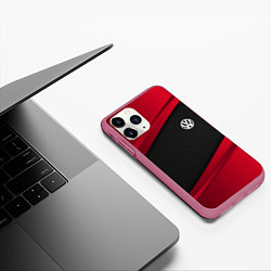 Чехол iPhone 11 Pro матовый Volkswagen: Red Sport, цвет: 3D-малиновый — фото 2