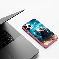 Чехол iPhone 11 Pro матовый Resident Evil 2, цвет: 3D-малиновый — фото 2