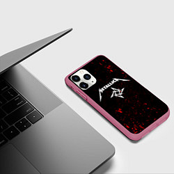 Чехол iPhone 11 Pro матовый METALLICA, цвет: 3D-малиновый — фото 2