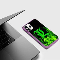 Чехол iPhone 11 Pro матовый L letter flame, цвет: 3D-фиолетовый — фото 2