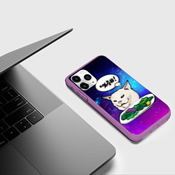 Чехол iPhone 11 Pro матовый Woman yelling at a cat, цвет: 3D-фиолетовый — фото 2