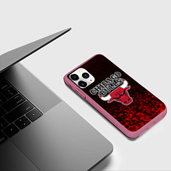 Чехол iPhone 11 Pro матовый CHICAGO BULLS, цвет: 3D-малиновый — фото 2