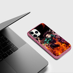 Чехол iPhone 11 Pro матовый KIMETSU NO YAIBA, цвет: 3D-малиновый — фото 2