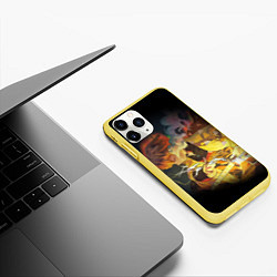 Чехол iPhone 11 Pro матовый KIMETSU NO YAIBA, цвет: 3D-желтый — фото 2
