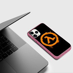 Чехол iPhone 11 Pro матовый HALF-LIFE, цвет: 3D-малиновый — фото 2