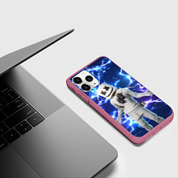 Чехол iPhone 11 Pro матовый FORTNITE x MARSHMELLO, цвет: 3D-малиновый — фото 2
