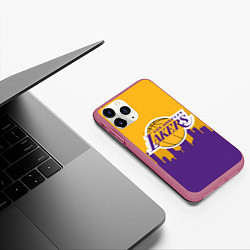 Чехол iPhone 11 Pro матовый LOS ANGELES LAKERS, цвет: 3D-малиновый — фото 2