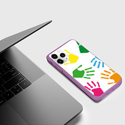 Чехол iPhone 11 Pro матовый Цветные ладошки - Детский узор, цвет: 3D-фиолетовый — фото 2