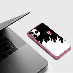Чехол iPhone 11 Pro матовый BLEACH FIRE БЛИЧ ОГОНЬ, цвет: 3D-малиновый — фото 2