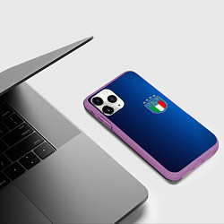 Чехол iPhone 11 Pro матовый Сборная Италии, цвет: 3D-фиолетовый — фото 2