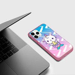 Чехол iPhone 11 Pro матовый Котик-рыбка-единорог, цвет: 3D-малиновый — фото 2
