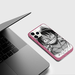 Чехол iPhone 11 Pro матовый Луфи улыбается one piece, цвет: 3D-малиновый — фото 2
