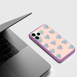 Чехол iPhone 11 Pro матовый Слоники, цвет: 3D-фиолетовый — фото 2