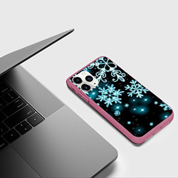 Чехол iPhone 11 Pro матовый Космические снежинки, цвет: 3D-малиновый — фото 2
