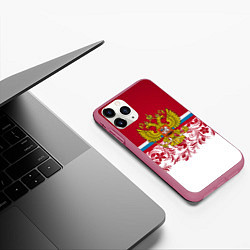 Чехол iPhone 11 Pro матовый Российский герб, цвет: 3D-малиновый — фото 2