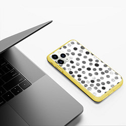 Чехол iPhone 11 Pro матовый Кружочки на белом фоне, цвет: 3D-желтый — фото 2