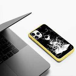 Чехол iPhone 11 Pro матовый Dark souls 2, цвет: 3D-желтый — фото 2