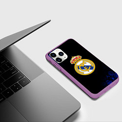 Чехол iPhone 11 Pro матовый РЕАЛ МАДРИД ЛОГОБОМБИНГ, цвет: 3D-фиолетовый — фото 2