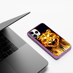 Чехол iPhone 11 Pro матовый Тигр В Пламени, цвет: 3D-фиолетовый — фото 2