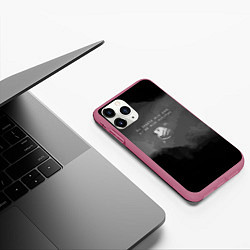 Чехол iPhone 11 Pro матовый Вы знаете мое имя, но не мою историю, цвет: 3D-малиновый — фото 2