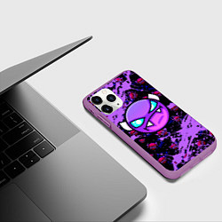 Чехол iPhone 11 Pro матовый Геометри Дэш фиолетовый Geometry Dash, цвет: 3D-фиолетовый — фото 2
