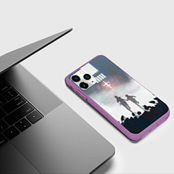 Чехол iPhone 11 Pro матовый Побег от крыс, цвет: 3D-фиолетовый — фото 2