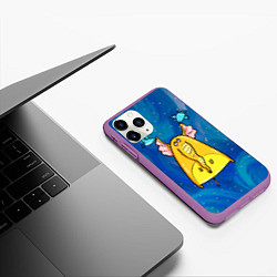 Чехол iPhone 11 Pro матовый Птички тащат слона за уши, цвет: 3D-фиолетовый — фото 2