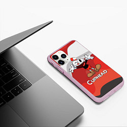 Чехол iPhone 11 Pro матовый Cuphead веселая красная чашечка, цвет: 3D-розовый — фото 2