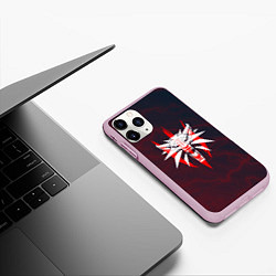 Чехол iPhone 11 Pro матовый THE WITCHER КОГОТЬ МОЛНИИ, цвет: 3D-розовый — фото 2
