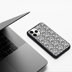 Чехол iPhone 11 Pro матовый ПАТТЕРН С ЧЕРЕПАМИ, цвет: 3D-черный — фото 2