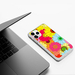 Чехол iPhone 11 Pro матовый CHAMOMILE CHRYSANTHEMUMS, цвет: 3D-белый — фото 2