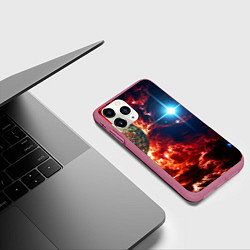 Чехол iPhone 11 Pro матовый Яркая звезда в космическом пространстве, цвет: 3D-малиновый — фото 2